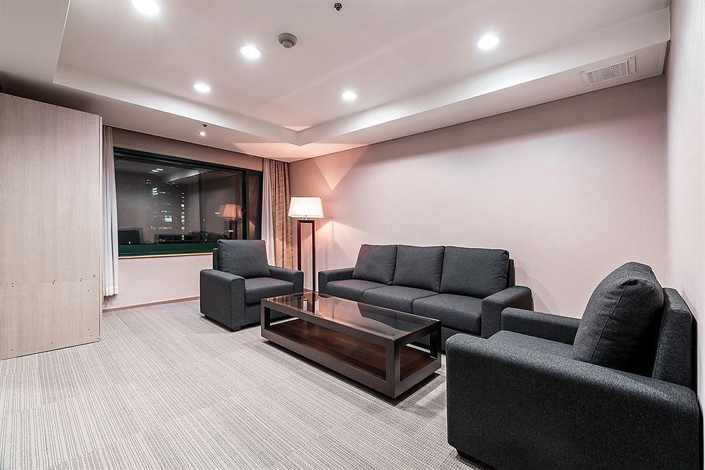 New Hilltop Hotel Seul Esterno foto