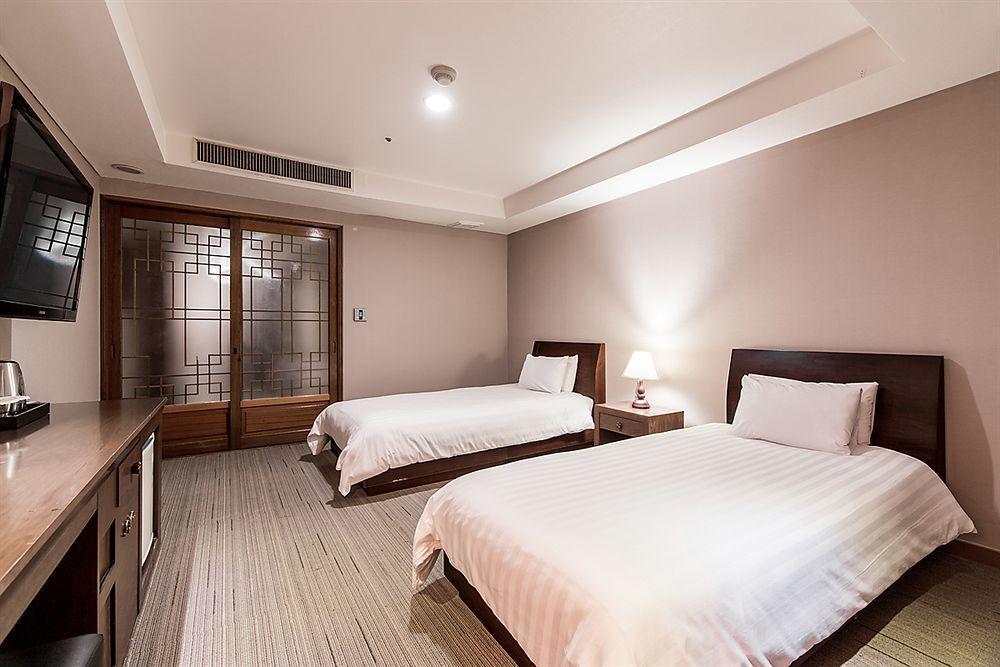 New Hilltop Hotel Seul Esterno foto