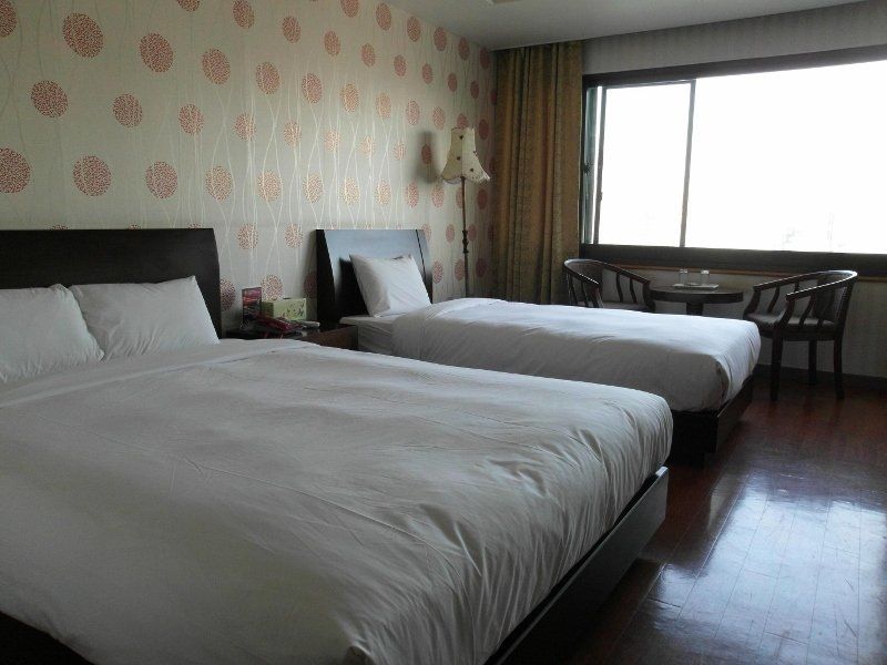 New Hilltop Hotel Seul Esterno foto