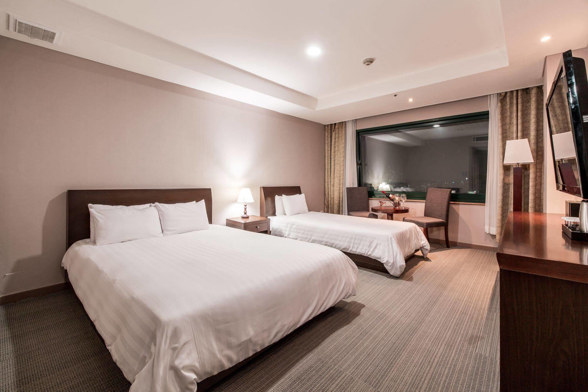 New Hilltop Hotel Seul Esterno foto