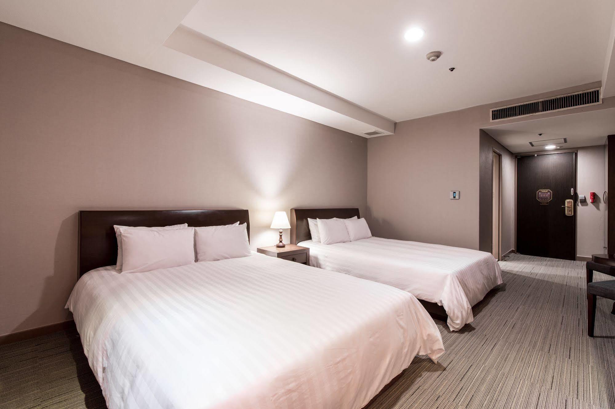 New Hilltop Hotel Seul Esterno foto